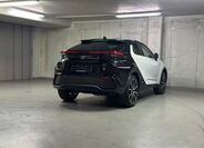 Toyota C-HR 5