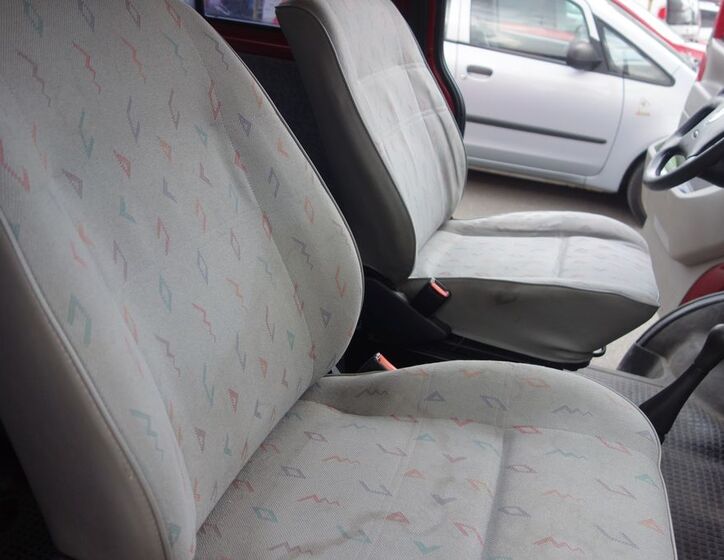 Volkswagen Transporter 16