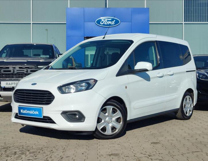 Ford Tourneo Courier 1
