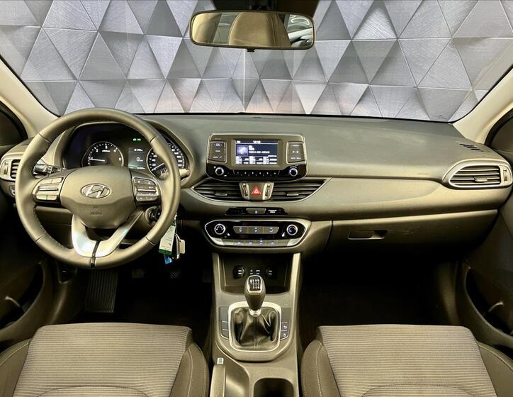 Hyundai i30 10
