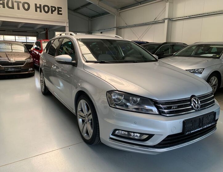Volkswagen Passat 1