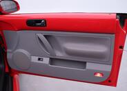 Volkswagen New Beetle 16