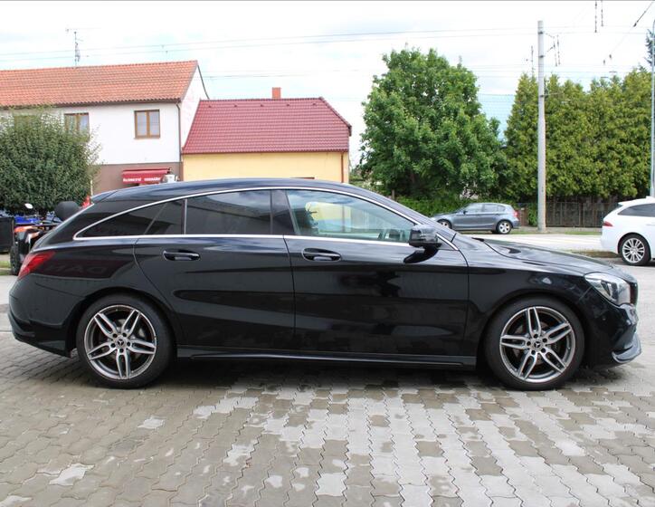 Mercedes-Benz CLA 3