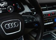 Audi Q7 15