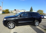Jeep Grand Cherokee 9