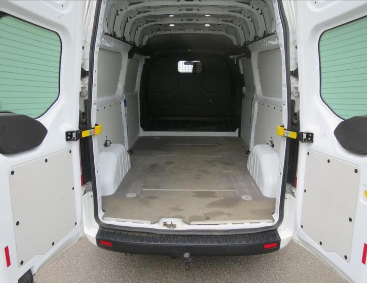 Ford Transit Custom 13