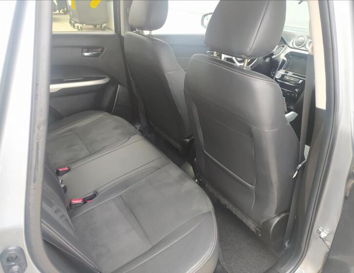Suzuki Vitara 8