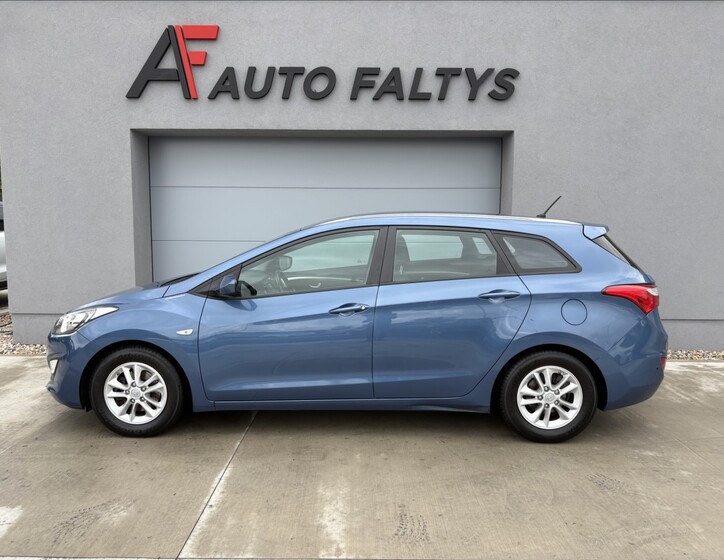 Hyundai i30 4