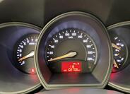 KIA Rio 11