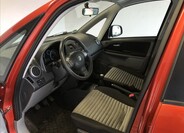 Suzuki SX4 9