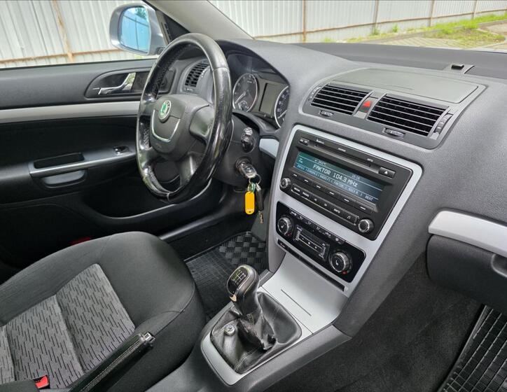 Škoda Octavia 28