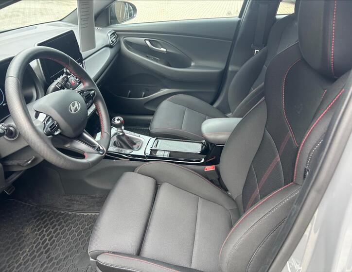 Hyundai i30 10