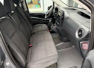 Mercedes-Benz Vito 12