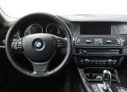 BMW Řada 5 30