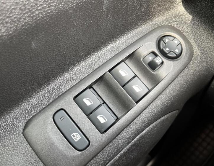 Opel Combo 16