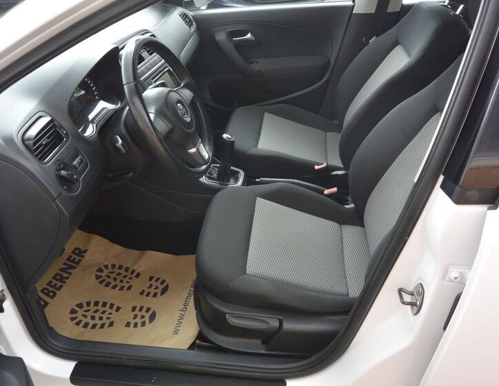 Volkswagen Polo 8