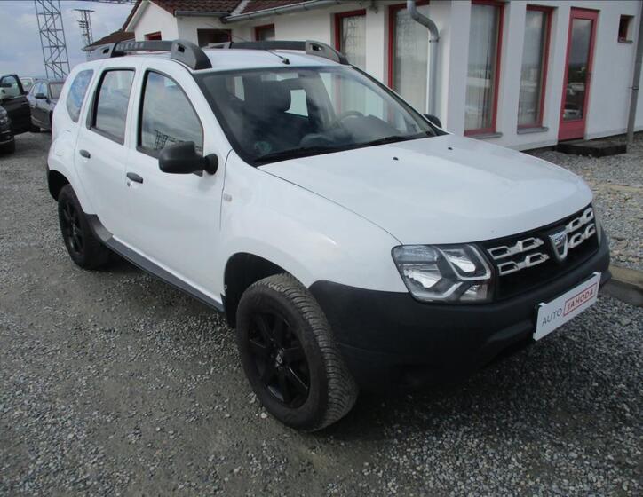 Dacia Duster 1