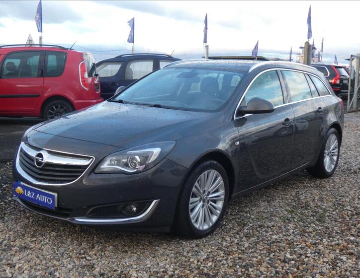 Opel Insignia 1