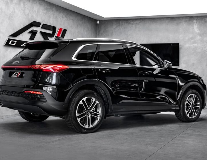Audi Q5 5