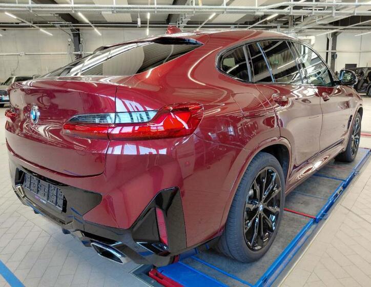 BMW X4 2