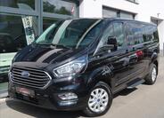 Ford Tourneo Custom 1