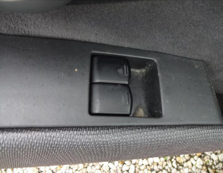 Nissan Micra 28