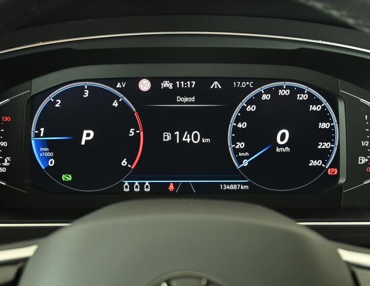 Volkswagen Tiguan Allspace 13