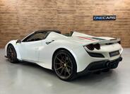 Ferrari F8 4