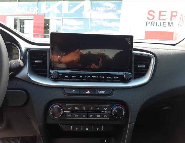 KIA Ceed 13