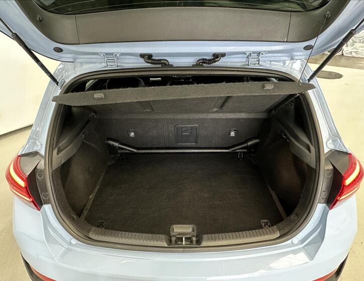 Hyundai i30 32