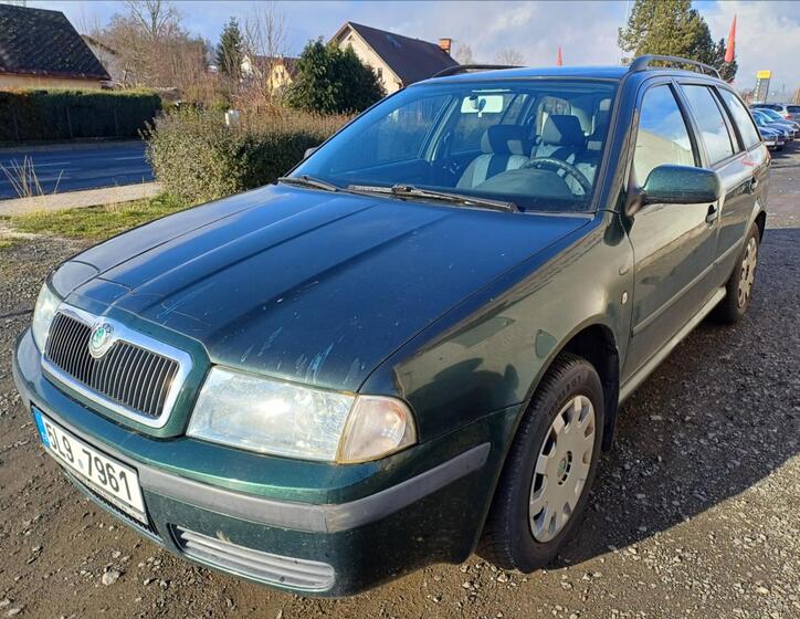 Škoda Octavia 1