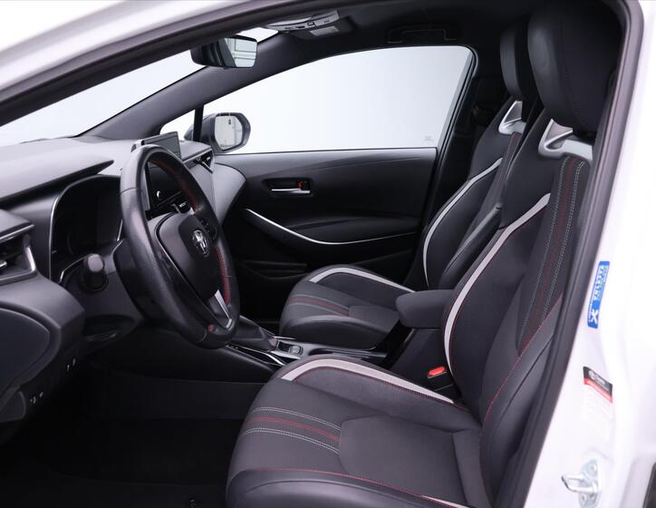 Toyota Corolla 12