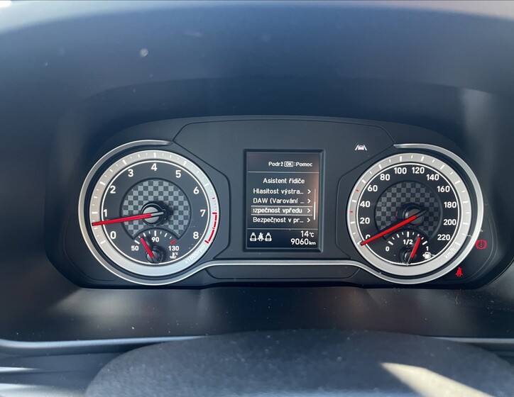 Hyundai i20 11