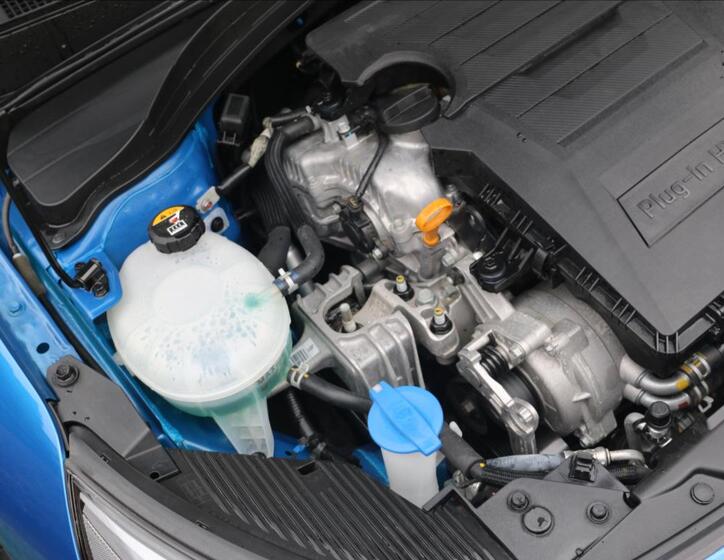 Hyundai IONIQ 70