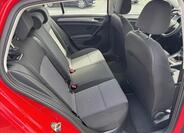 Volkswagen Golf 11