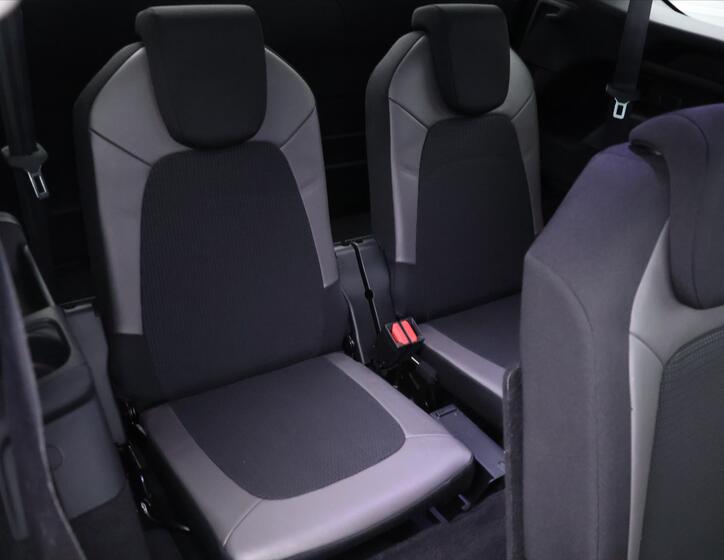 Citroën Grand C4 Picasso 15