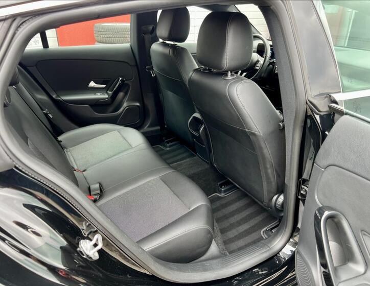 Mercedes-Benz CLA 19
