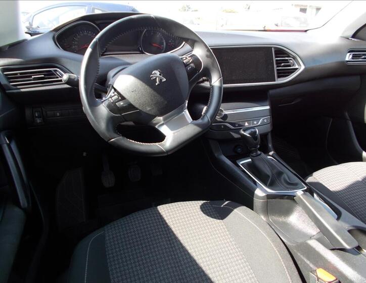 Peugeot 308 16