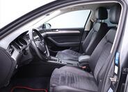 Volkswagen Passat 12
