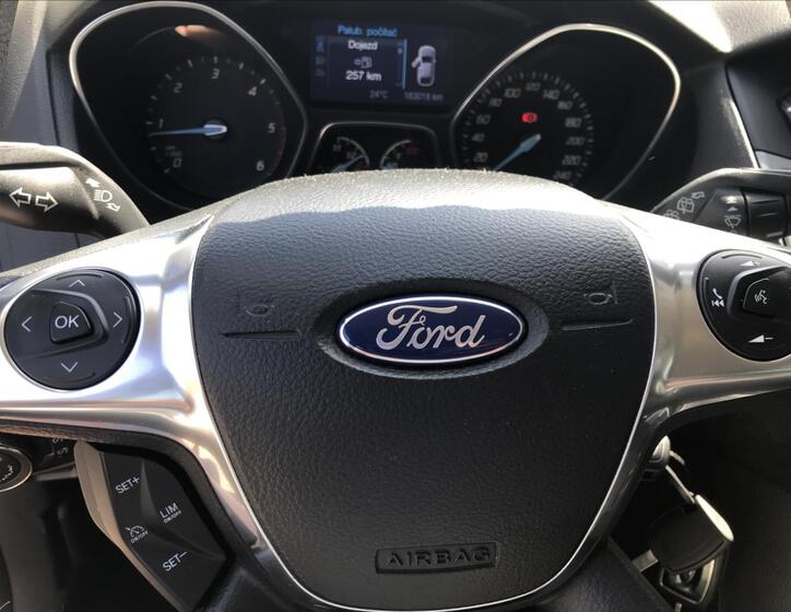 Ford Focus 11