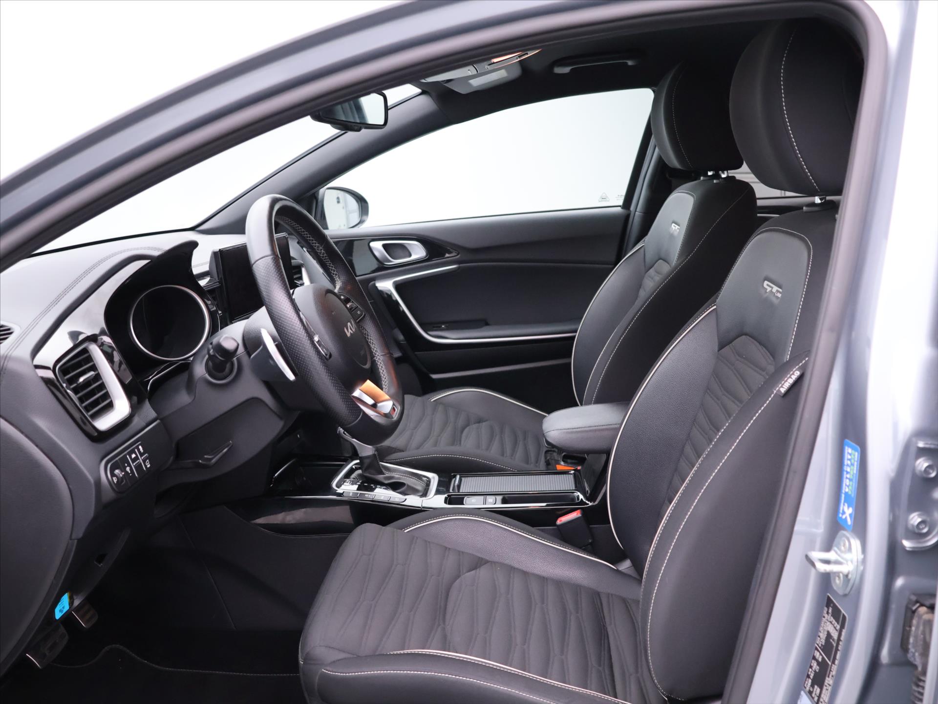 KIA ProCeed