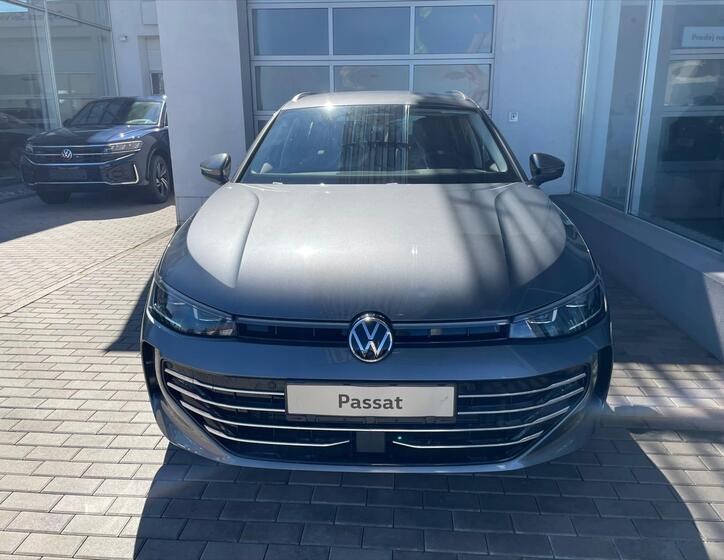 Volkswagen Passat 2