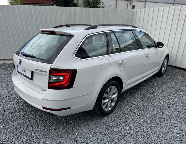Škoda Octavia 13