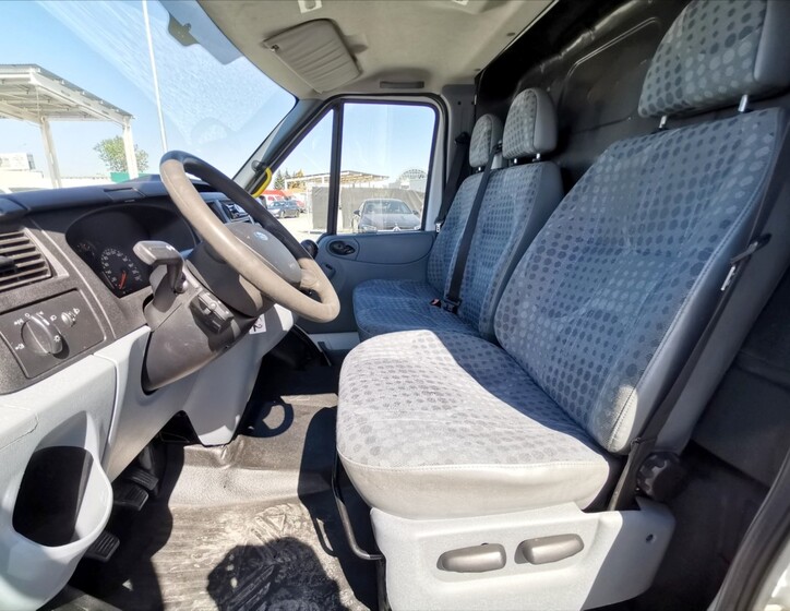 Ford Transit 5