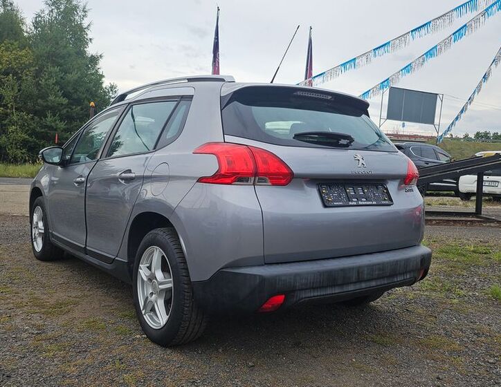 Peugeot 2008 5