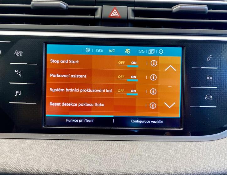 Citroën Grand C4 SpaceTourer 38