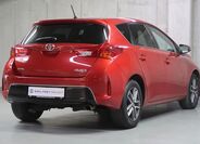 Toyota Auris 5
