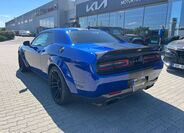 Dodge Challenger 4
