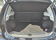 MG ZS 17