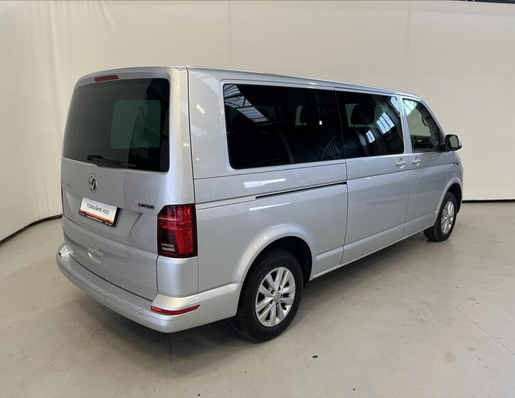 Volkswagen Caravelle 2